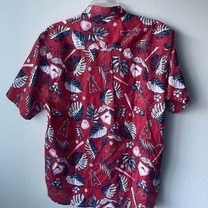 NWT MLB shirt Angels Tommy Bahama size medium